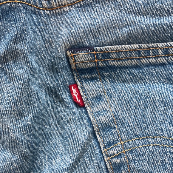 Levi’s Men’s 501 ‘93 Straight Fit Medium Wash Jeans W 30 x L 30 - Picture 7 of 13